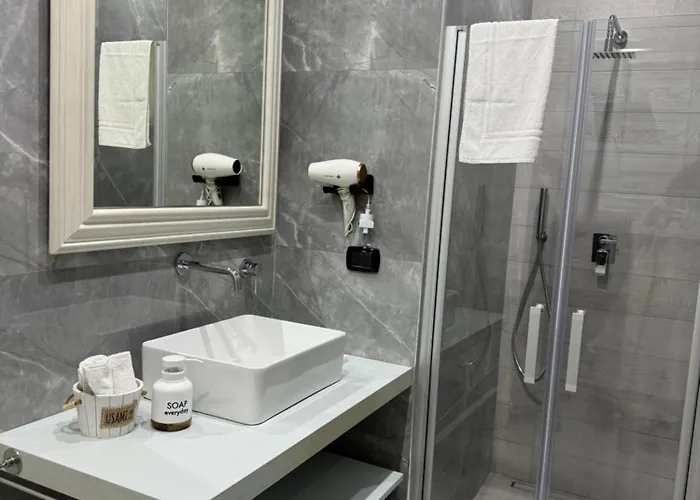 Aragon * Le Castella (Calabria)