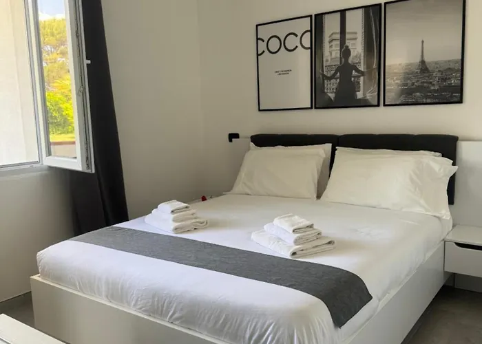 Aragon * Le Castella (Calabria)